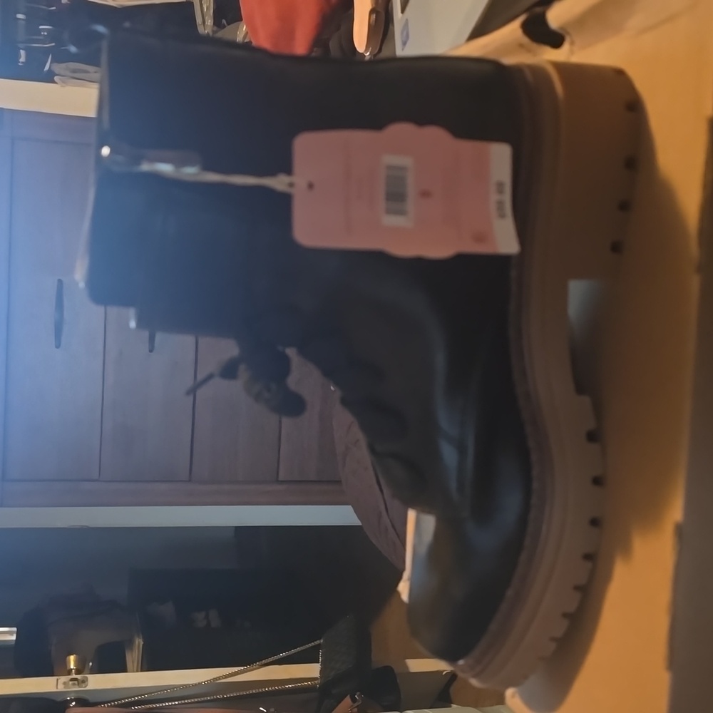 Sam & Libby boots